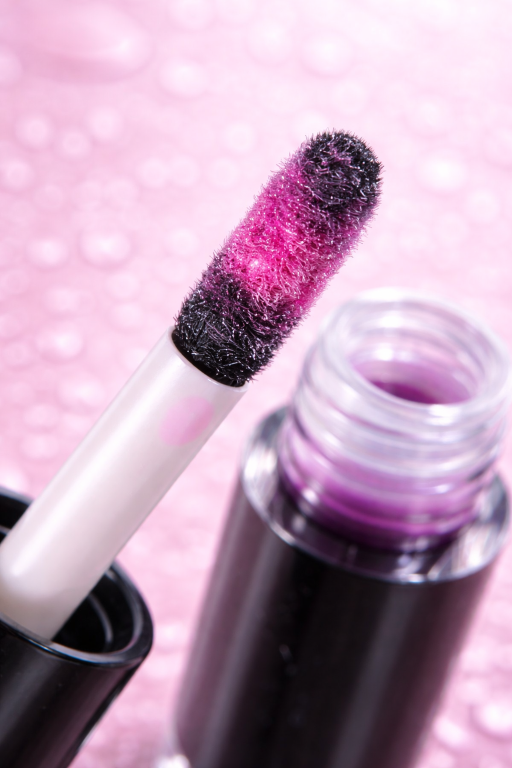 1 + 1 Ruj lichid O’CHEAL Color Changing – negru devine roz, reacție la temperatură