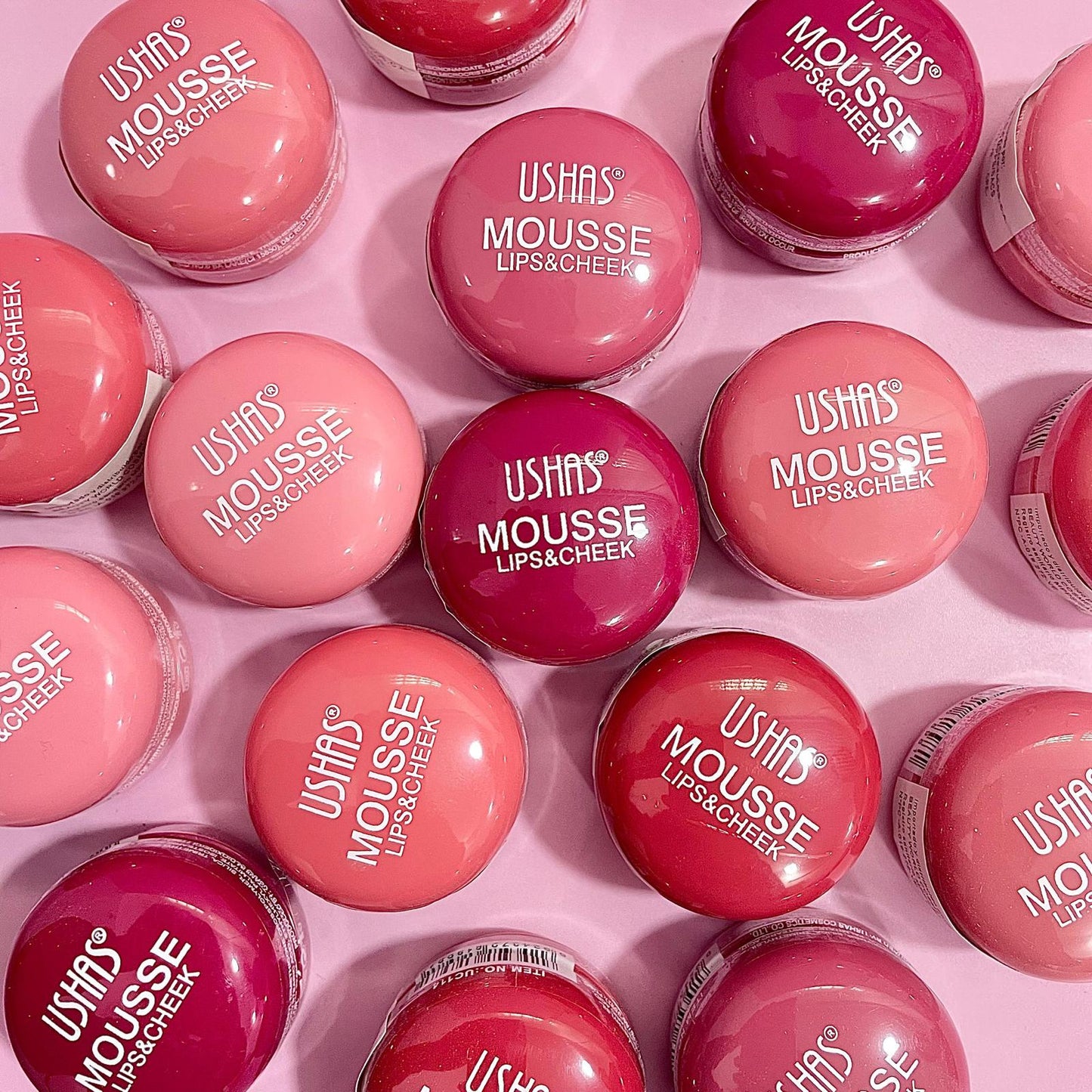 USHAS Mousse – produs 2 în 1 pentru buze și obraji